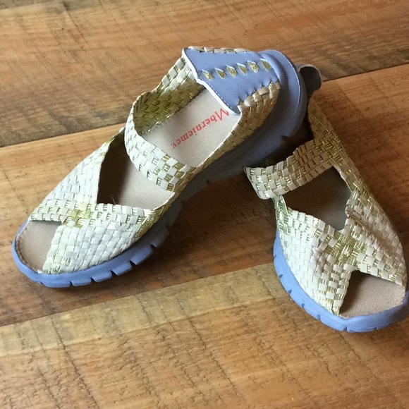 bernie mev open toe shoes